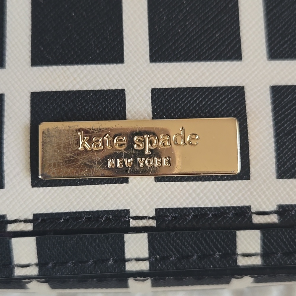 kate spade Black and White Crossbody Bag like new condition - Picture 2 of 8